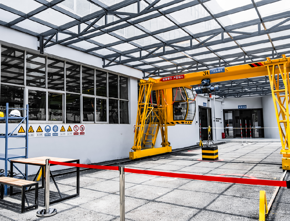 门式起重机司机